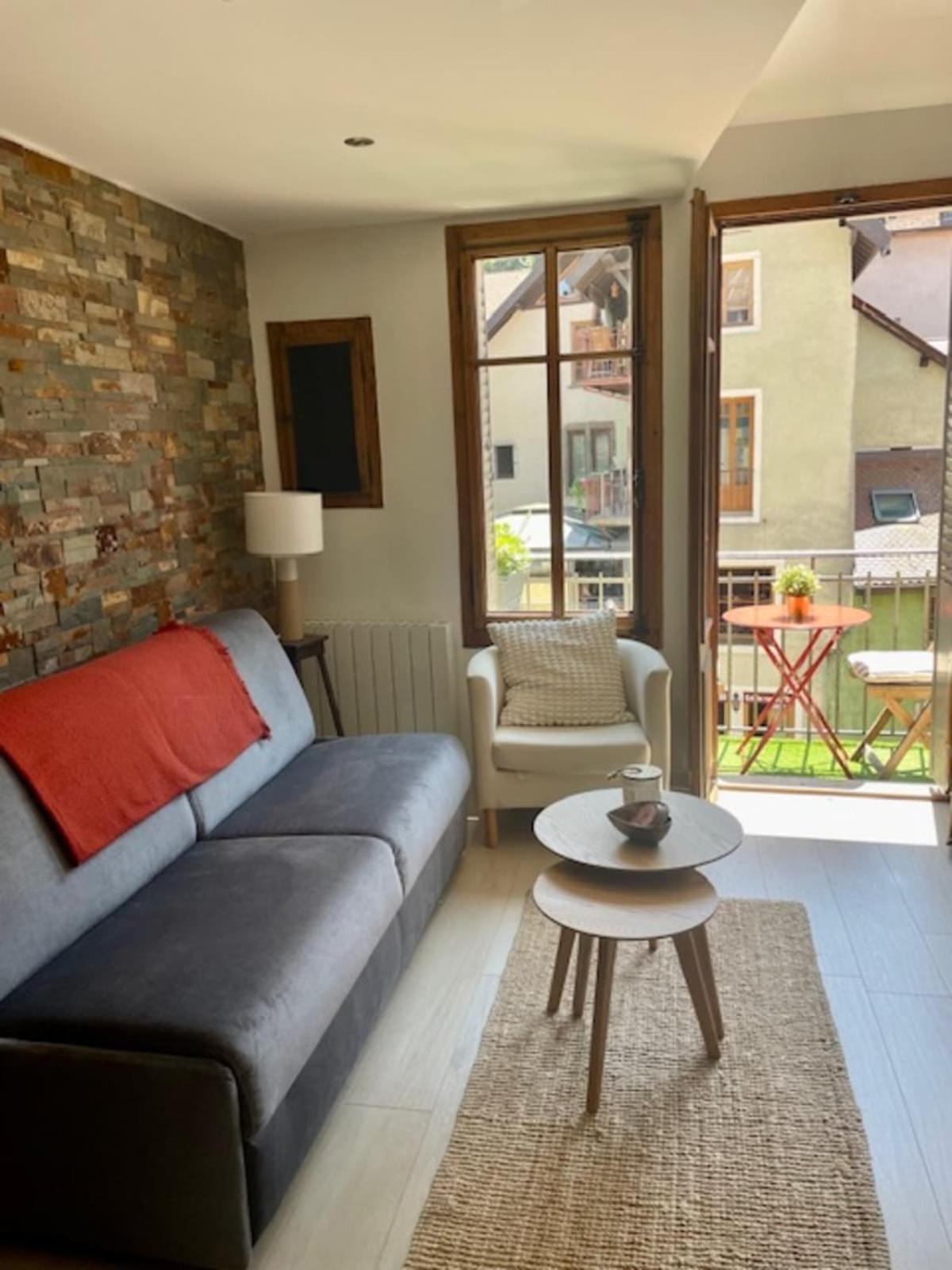 Le Canal - Nice Studio On The Venice Of The Alps Annecy Eksteriør billede
